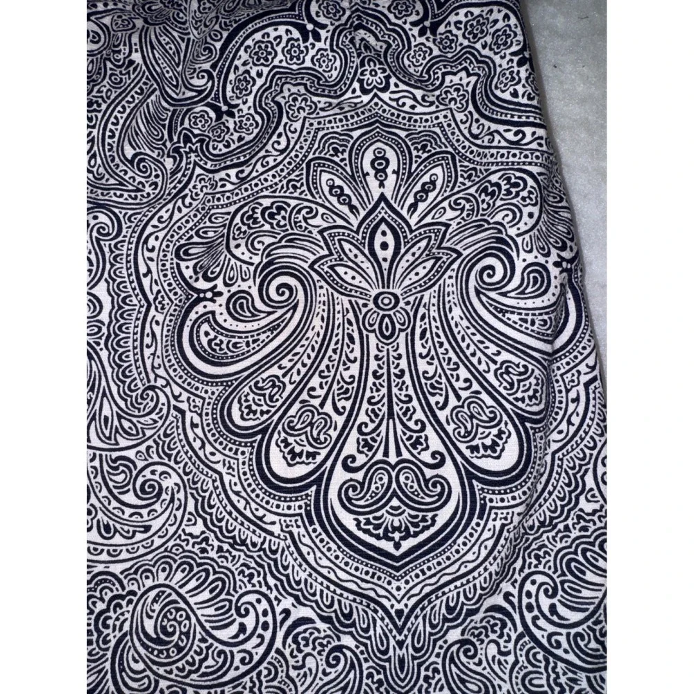 Tommy Hilfiger‎ Skirt Size 0 Paisley Print Mini navy White Stretch Career